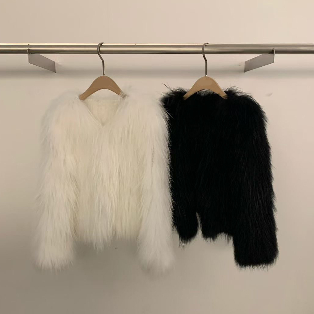 氣勢感澎澎長毛皮草圓領外套 / 2色