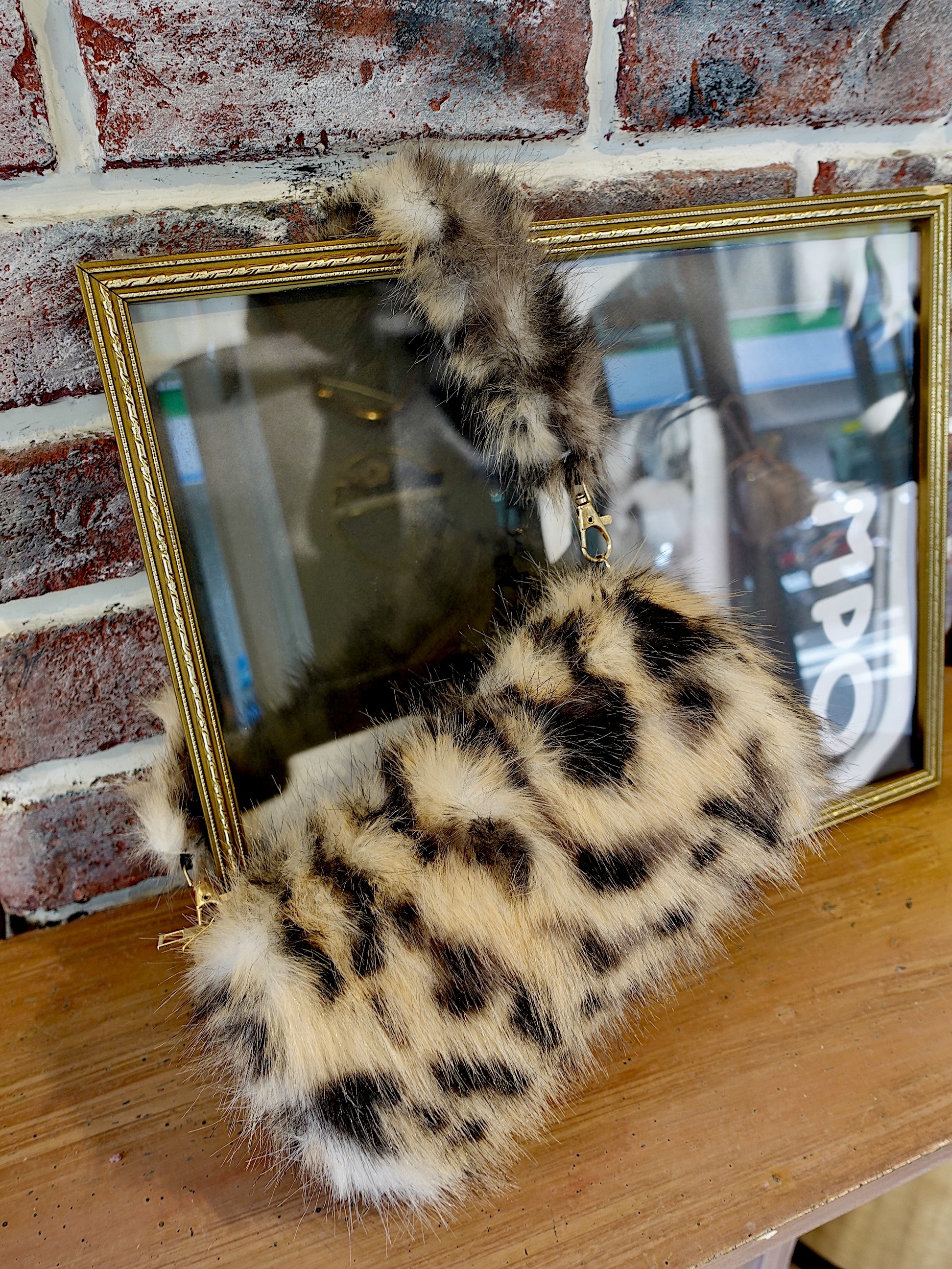 Leopard豹紋色 Vegan毛毛皮草印花肩背手拿包