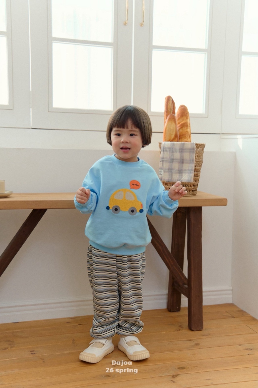 正韓春DAJOA 兩色車車條紋褲套裝