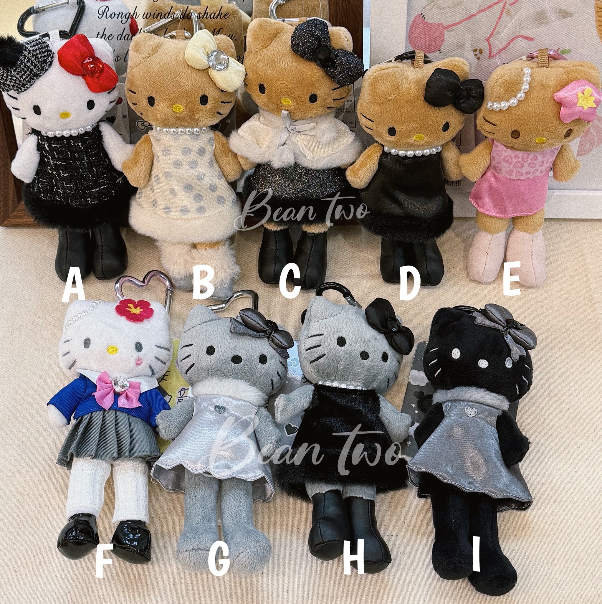 日本限定長腿kitty吊飾