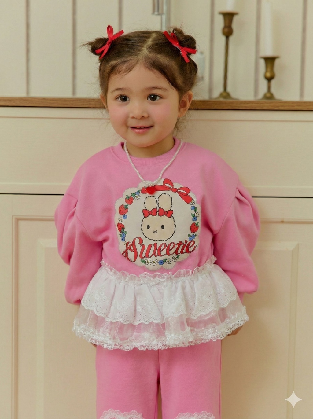 正韓春SERA 草莓兔兔澎袖上衣