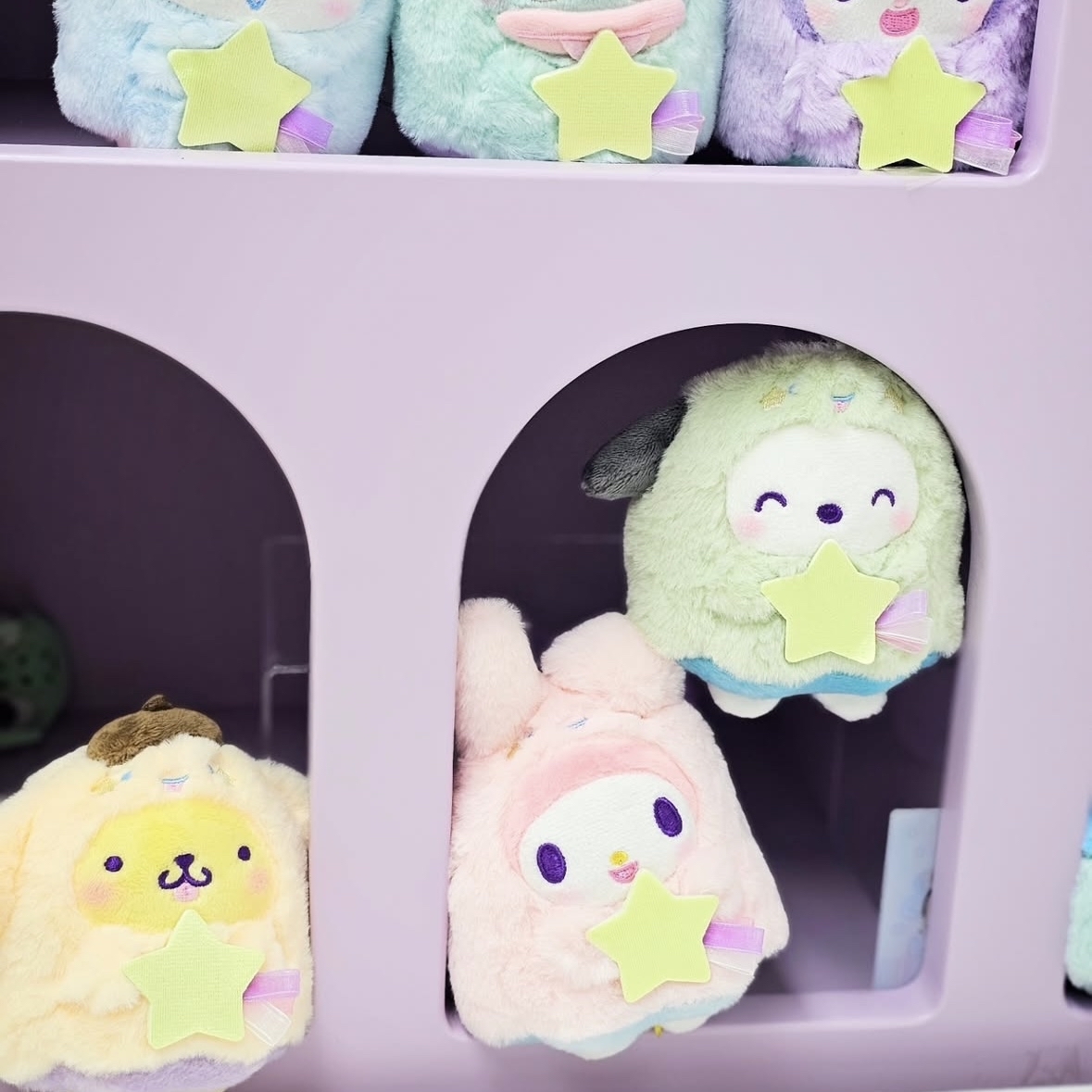 代購-Sanrio三麗鷗 星空幽靈吉祥物  夜螢光 萌趣可愛 毛絨掛件 11cm