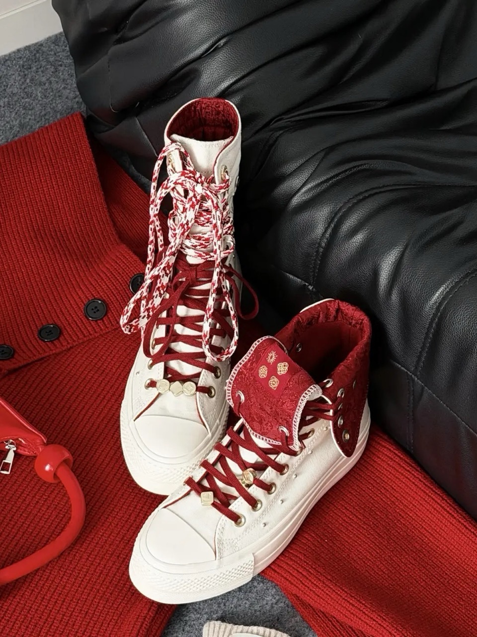 CONVERSE CHUCK TAYLOR ALL STAR 2026年 馬年限定 酒紅 金色 反折 高筒 女鞋 A19074C / 預購