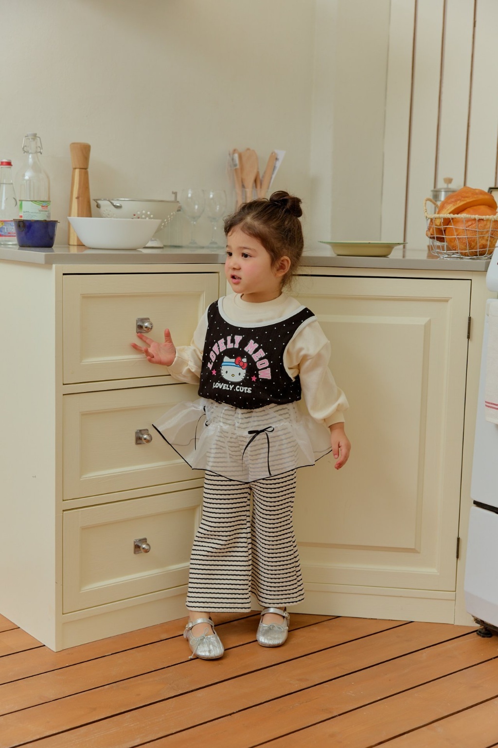 正韓春SERA 假兩件襯裙條紋喇叭褲