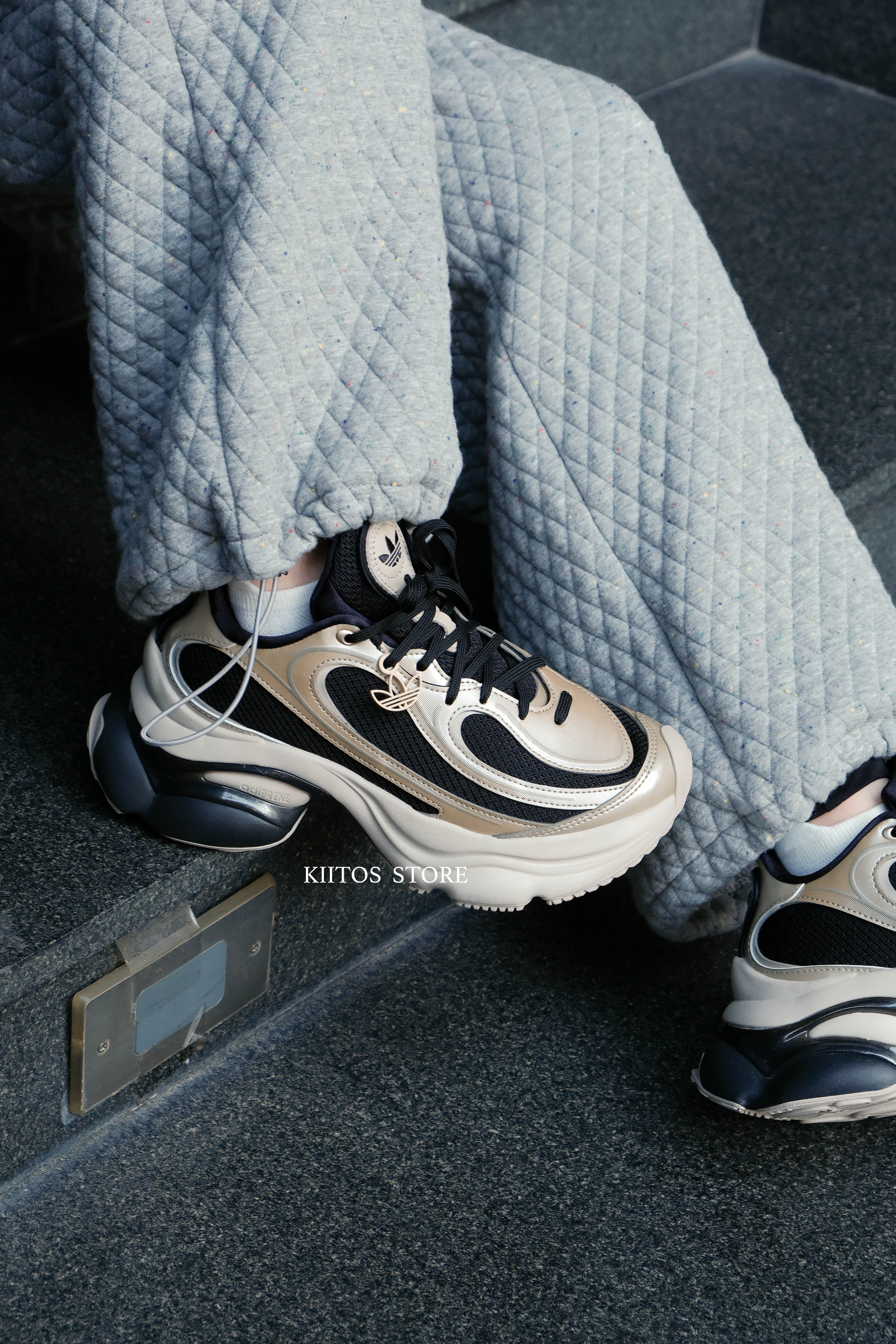 【預購】Adidas Ozvenuz  香檳金 黑金 蝴蝶鞋 增高 厚底 宋雨琦同款 女鞋 KI0583