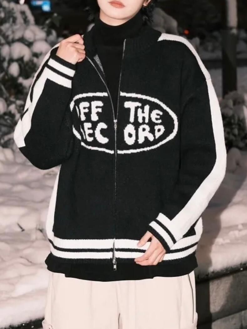 英文字拉鍊針織外套 JK2711