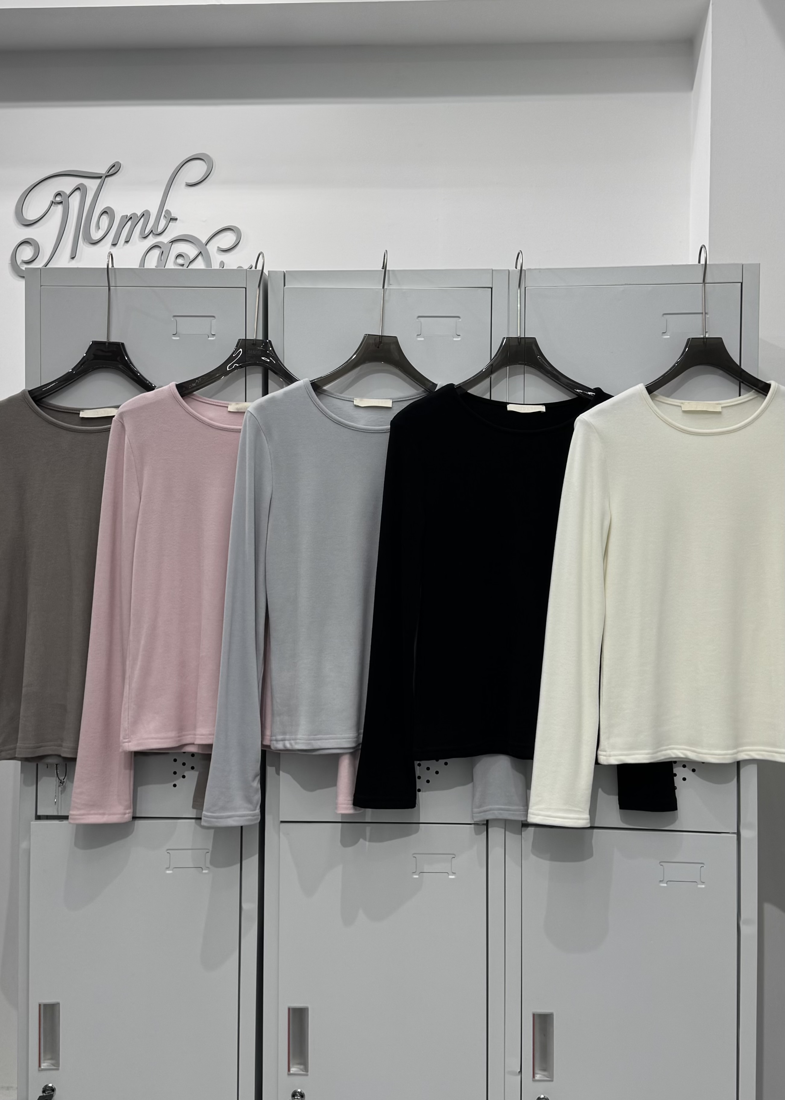 驚豔全場好手感軟綿羊絨長tee