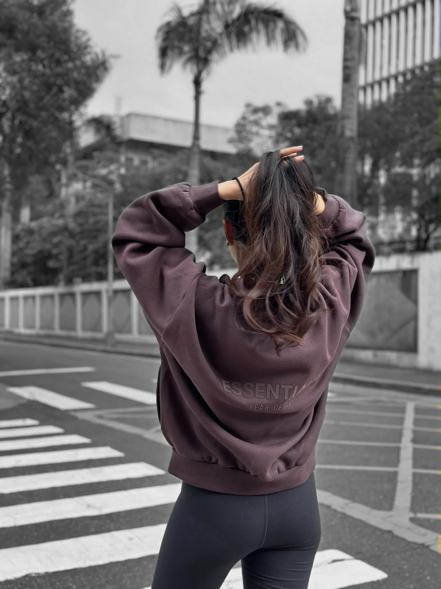 FOG Essentials 背後膠印字體Logo  小高領 全開雙拉鍊 休閒外套