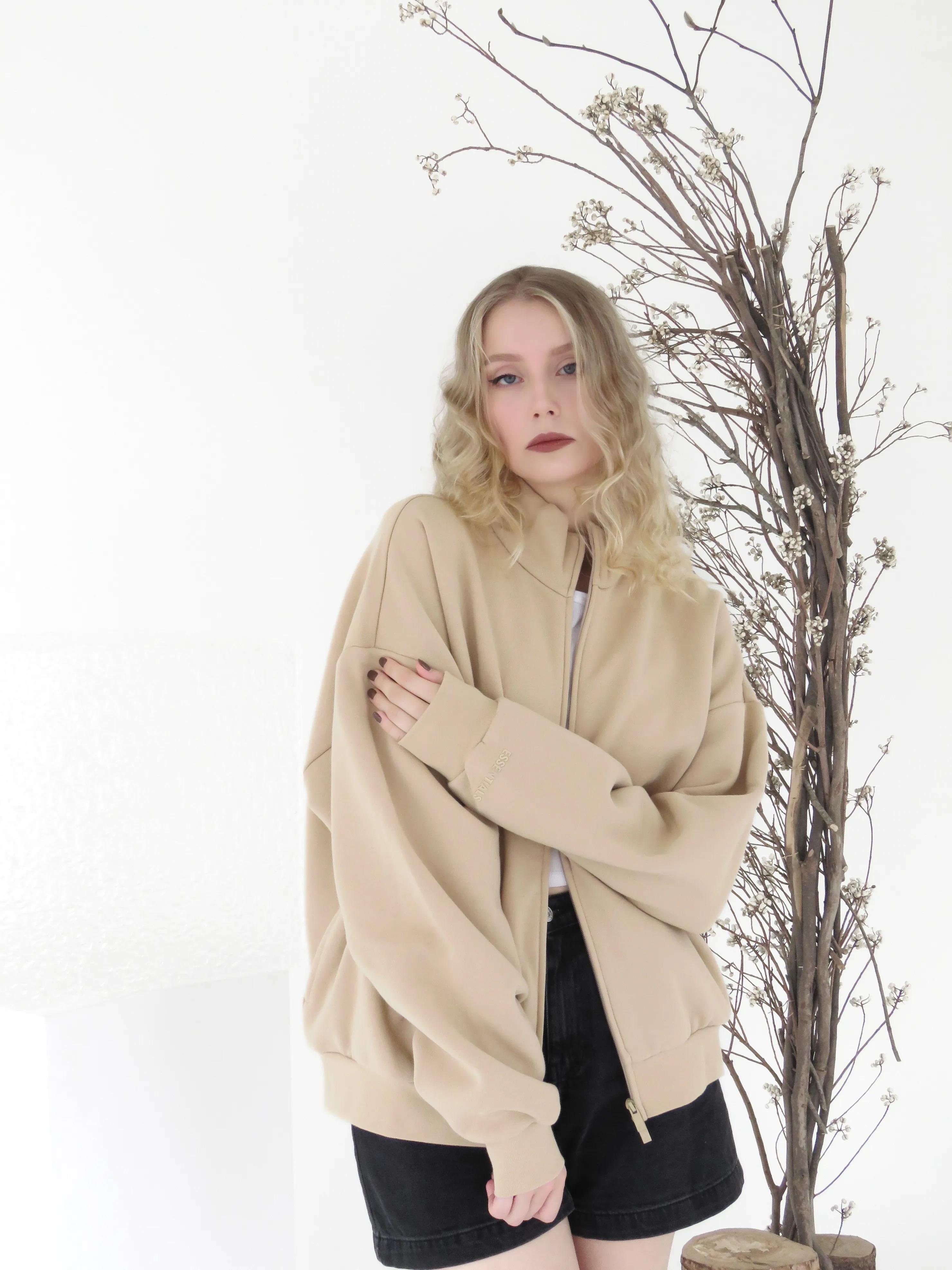 FOG Essentials 背後膠印字體Logo  小高領 全開雙拉鍊 休閒外套