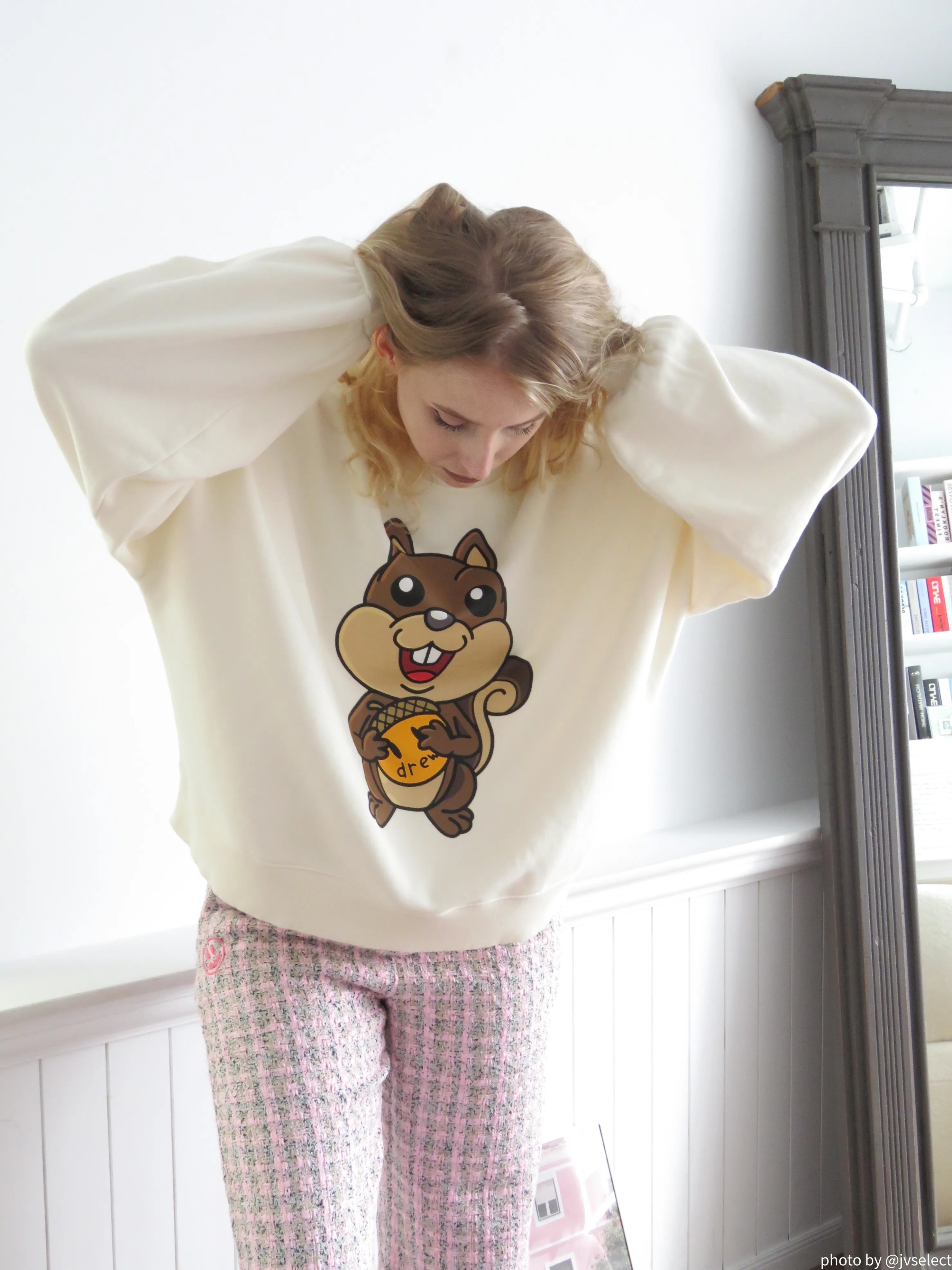 DREW HOUSE 松鼠印花Logo 米白衛衣