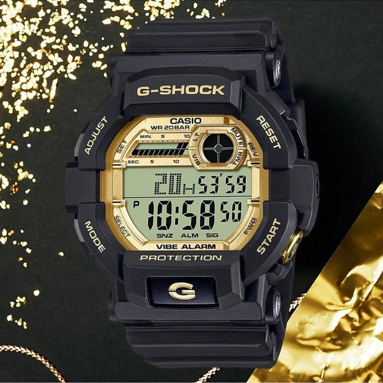 【CASIO 卡西歐】G-SHOCK 錶殼背面配有減震器 電子錶 黑金手錶 GD-350GB-1D