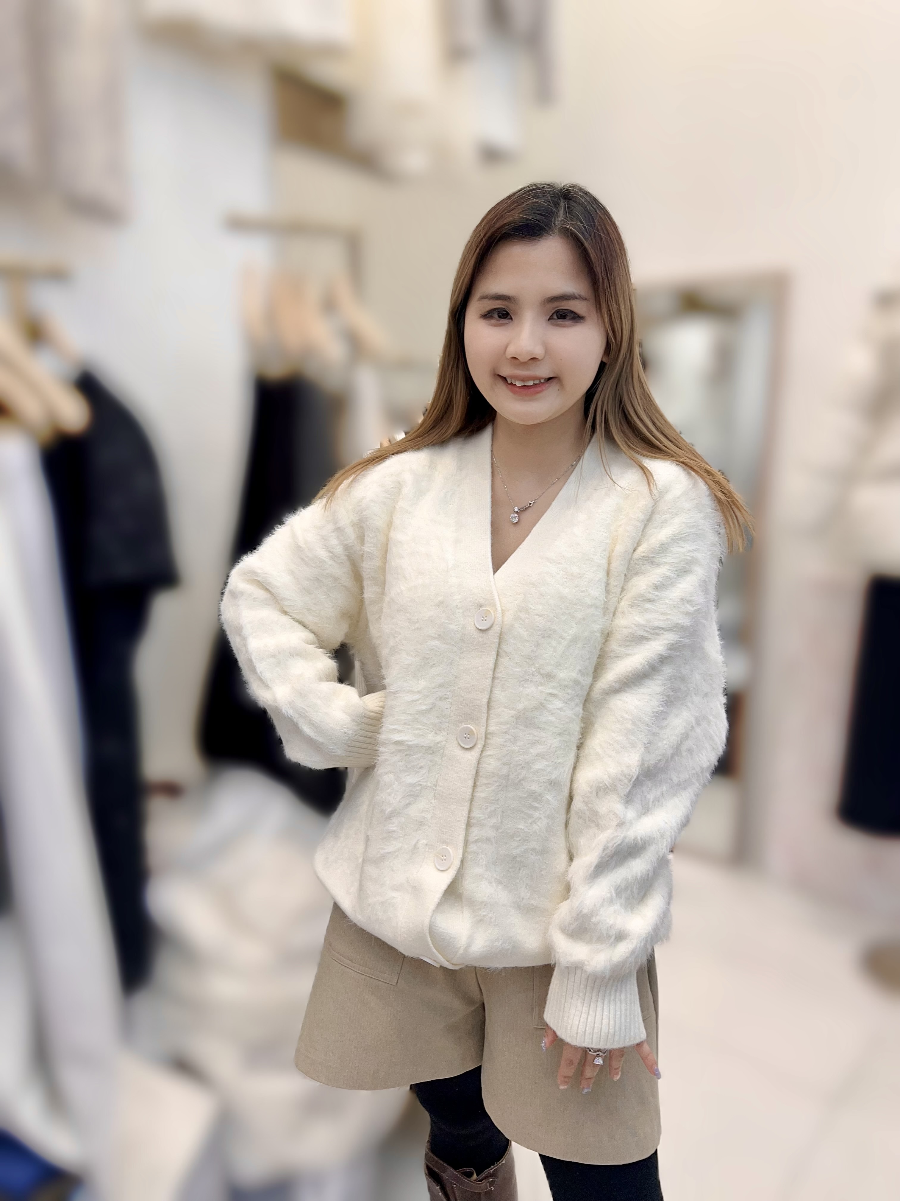 SY42  水刁毛外套  胸48-54長 26.5 $599 [一口價]