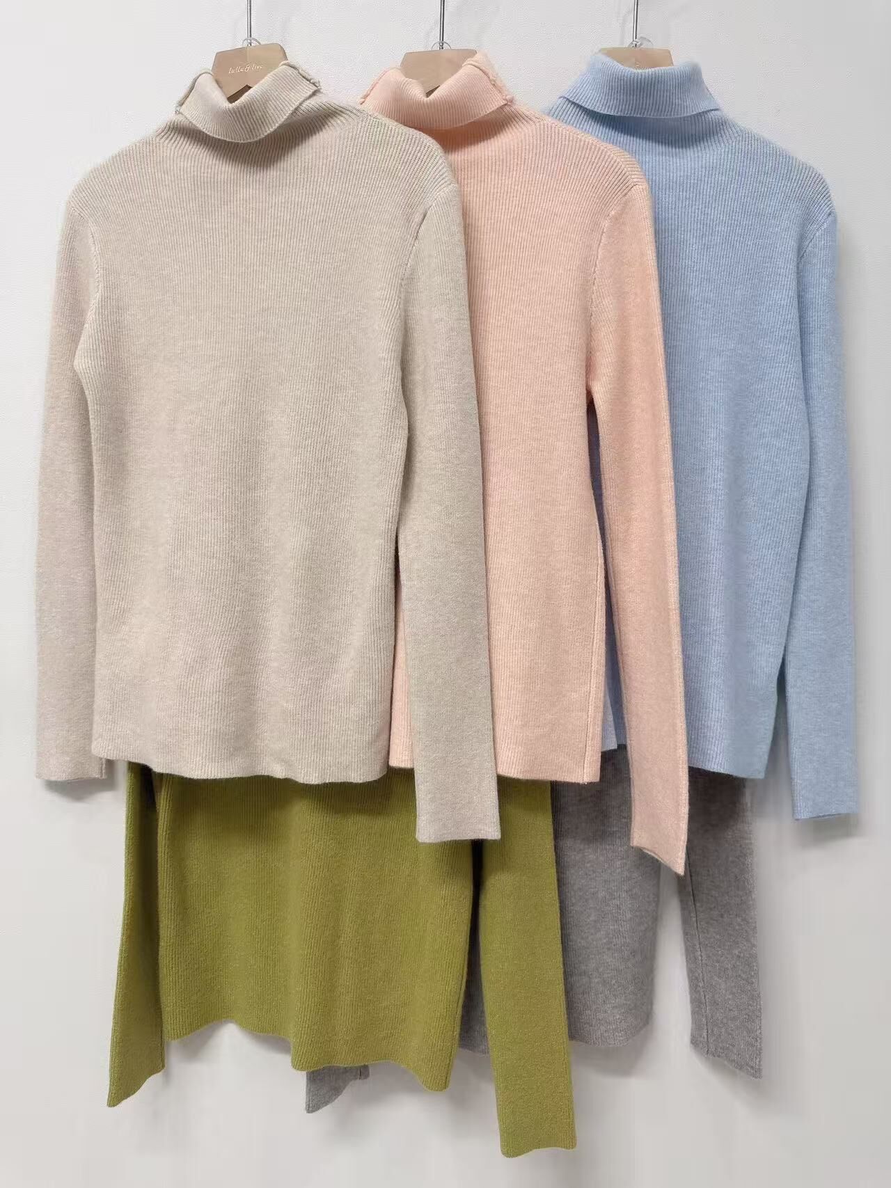 LU5431 溫柔風堆堆樽領打底上衣 *特價* (優惠碼同充值購物金不適用)