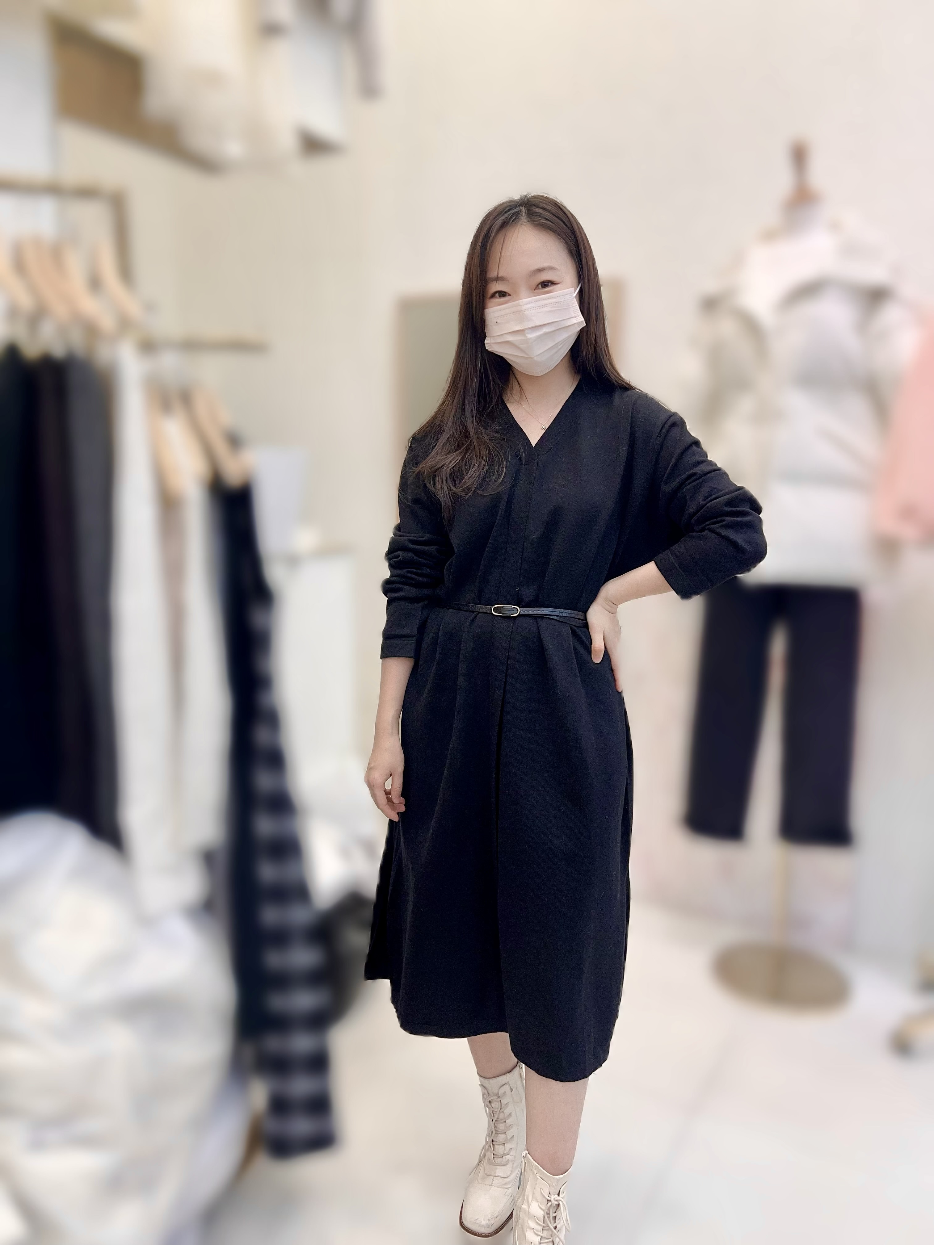 SY41  連身裙 胸52長 43.5  腰54 hip 55  $599 [一口價]