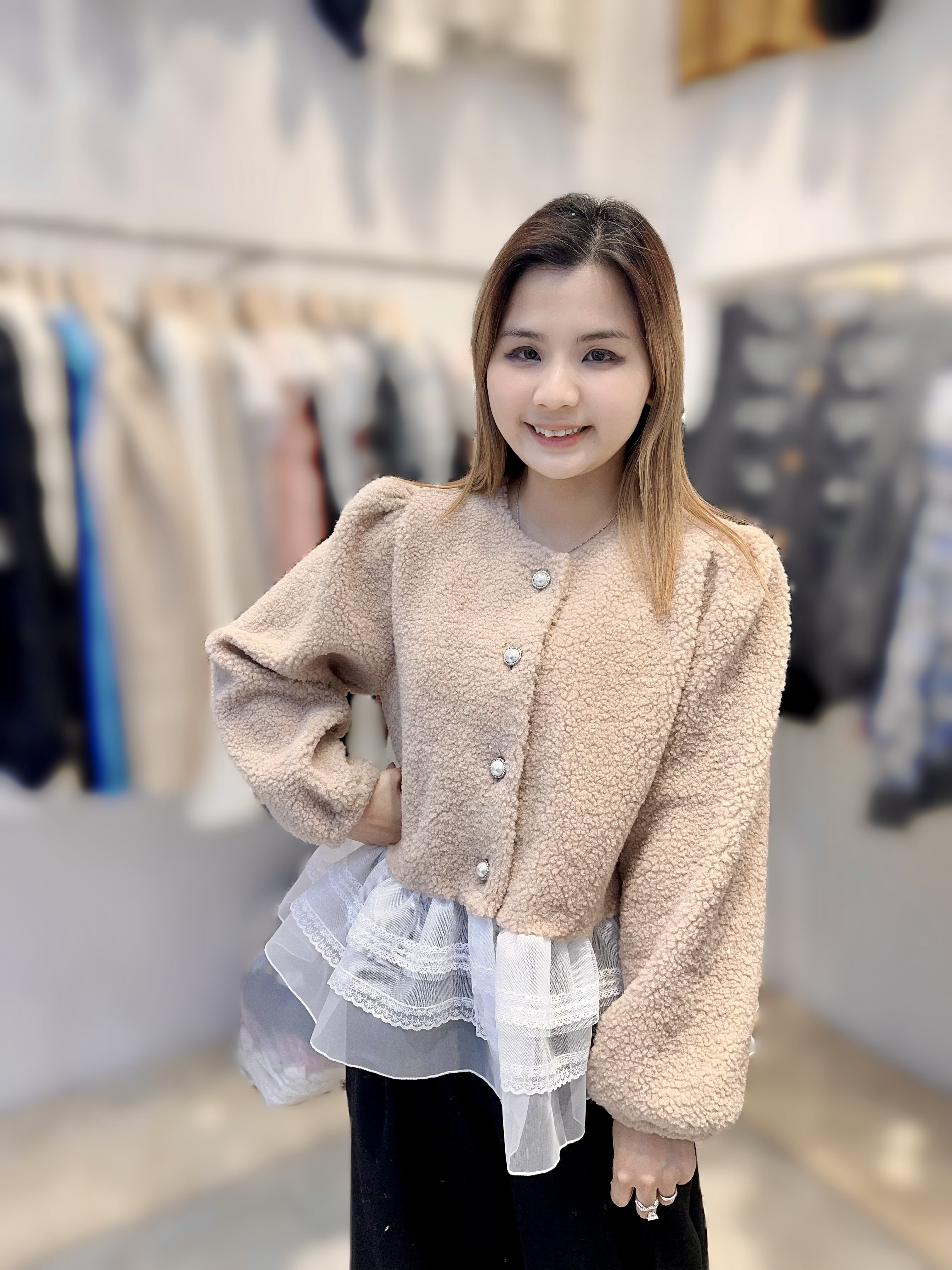 AE16  羊羔毛  胸42 長22 $489 (一口價) AE人氣NO:1🏆