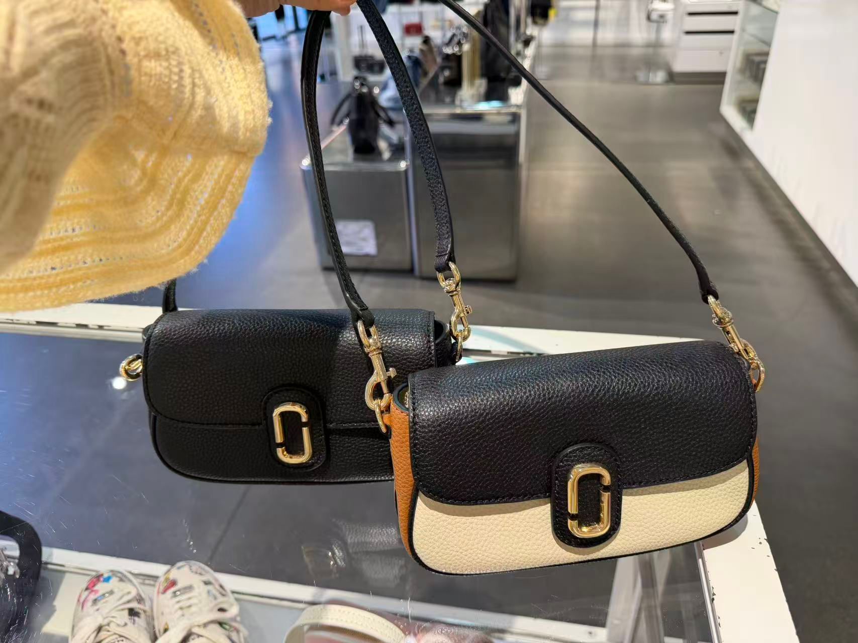 【預購】Marc Jacobs H012060 兩用袋