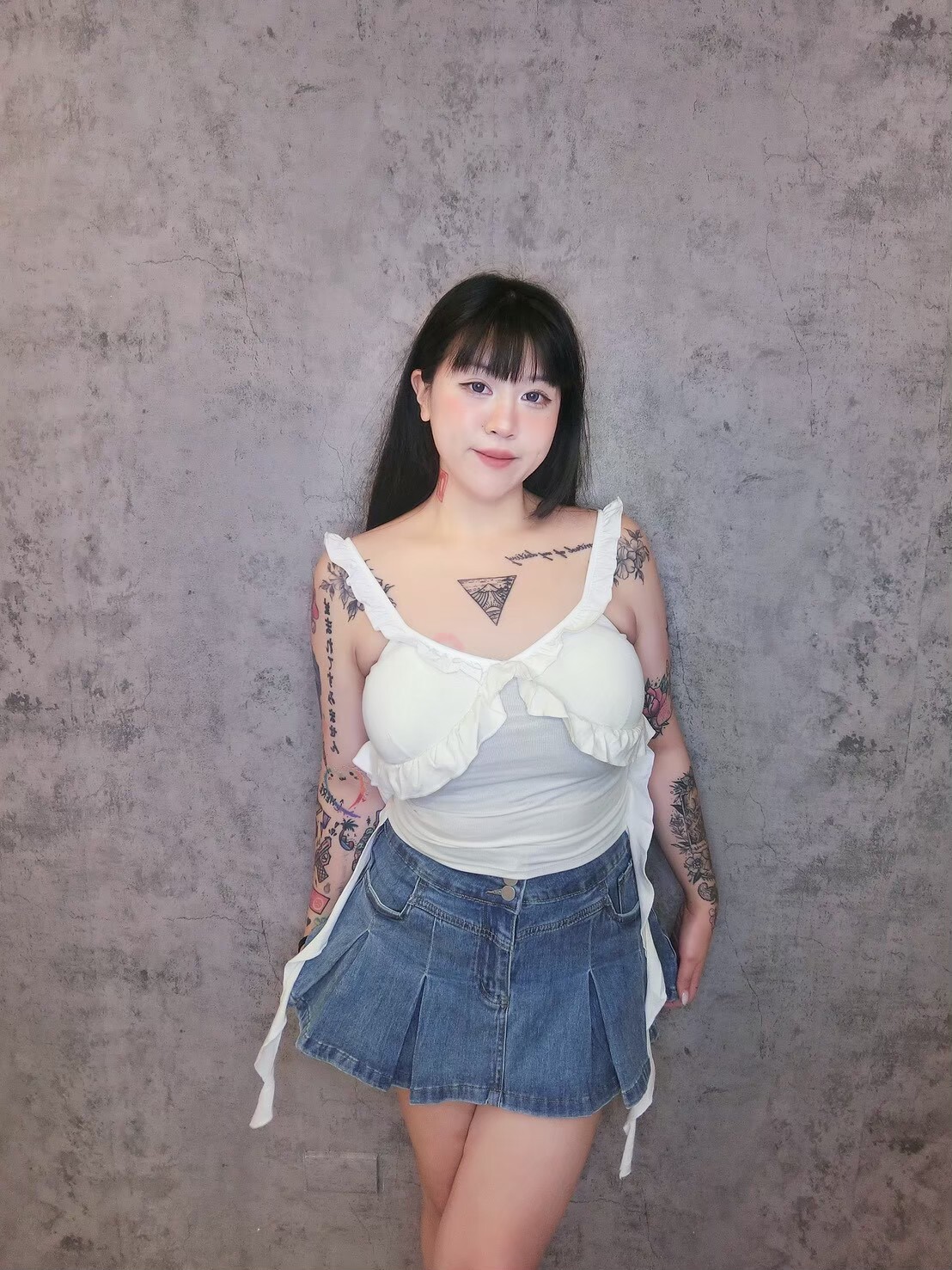 純慾設計感荷葉邊背心