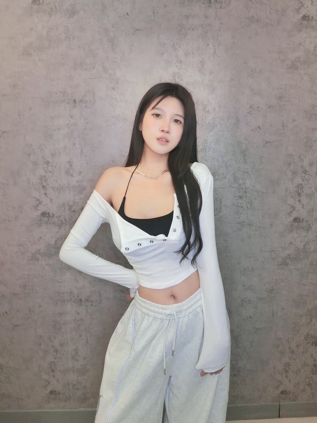 性感斜肩排扣真兩件式上衣