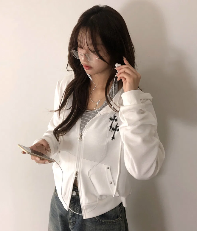 春季預訂｜鉚釘口袋雙向連帽拉鍊衫