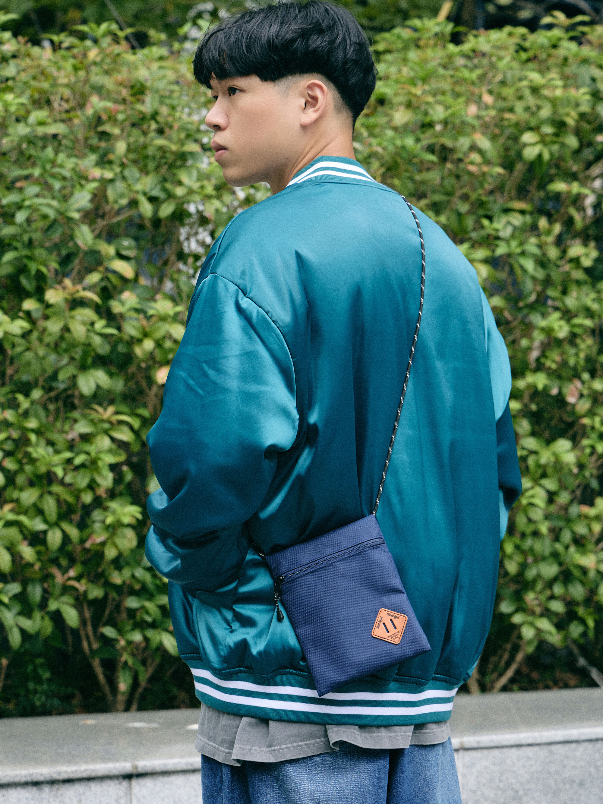 戶外休閒側背包