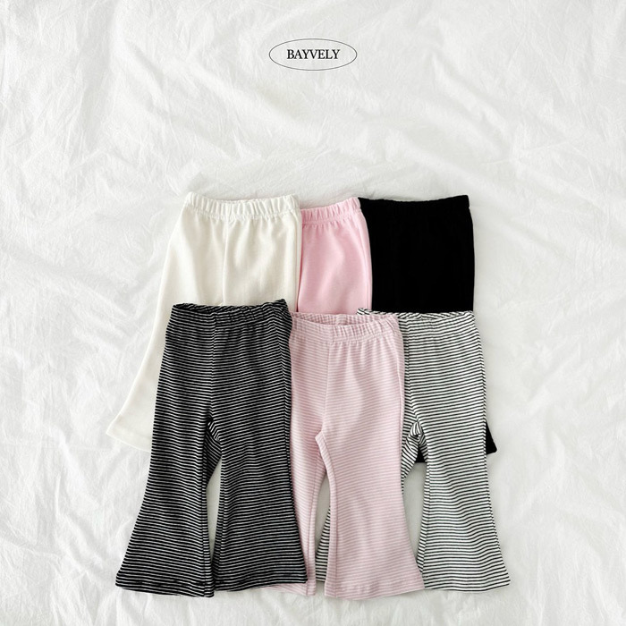 正韓春Bayvely 三色1+1一次擁有條文素色喇叭褲兩件組