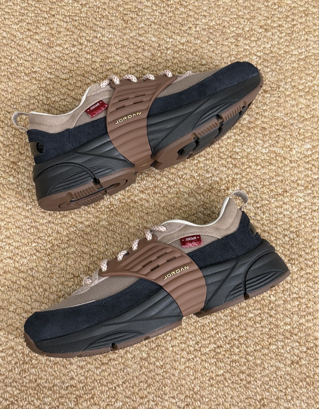 男鞋 NIKE JORDAN TRUNNER O/S 棕黑色 馬年 新年 麂皮 回彈 喬丹 支撐 運動鞋【IQ1113-270】CNY