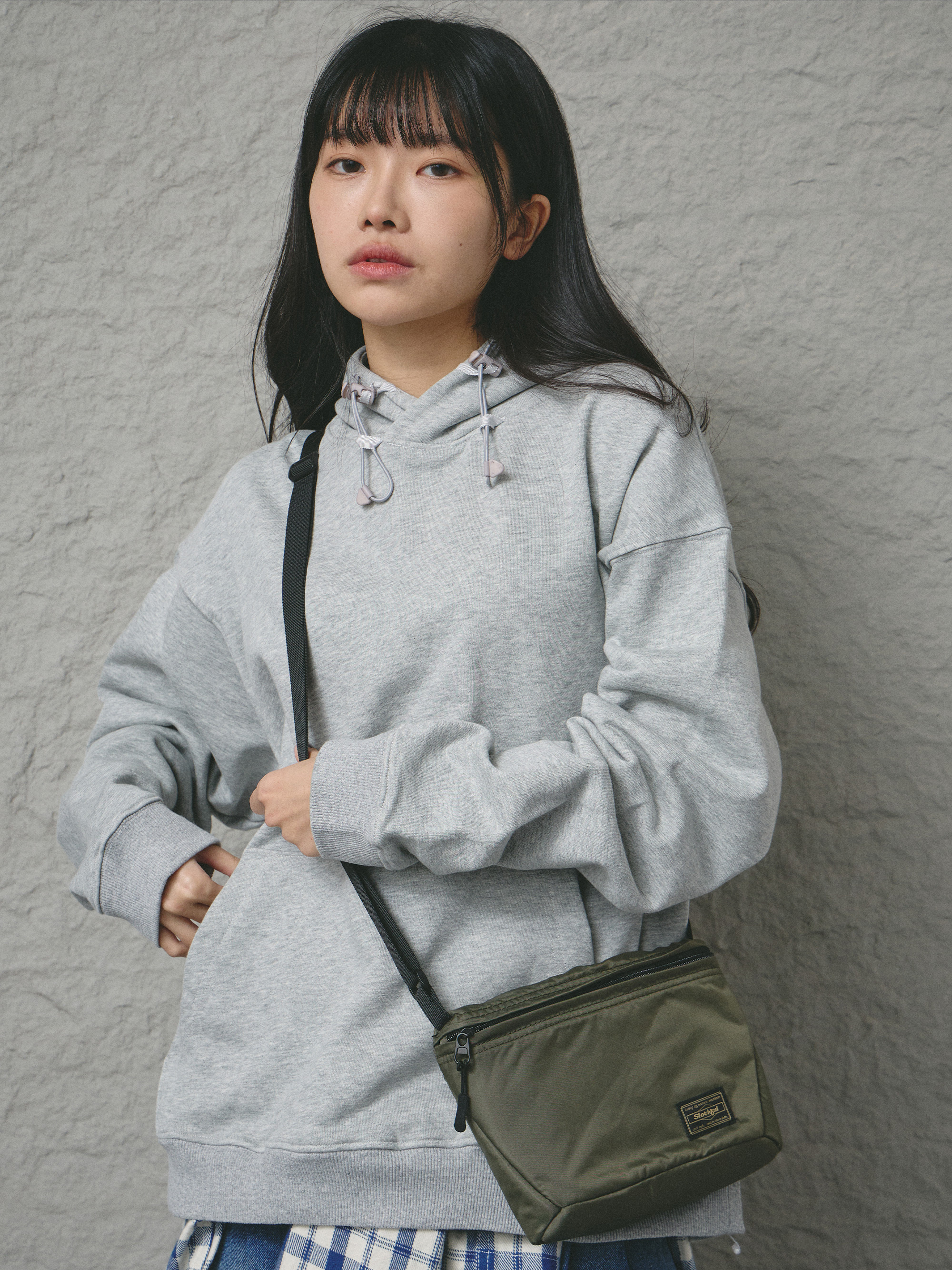 防潑水尼龍立體斜背小包