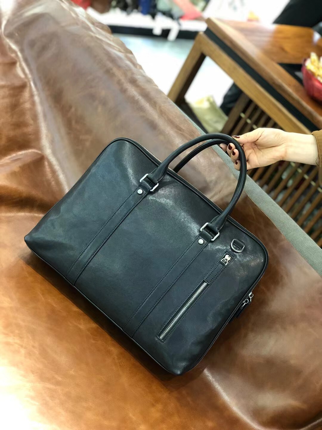 8506  [高級質感真皮公文包]