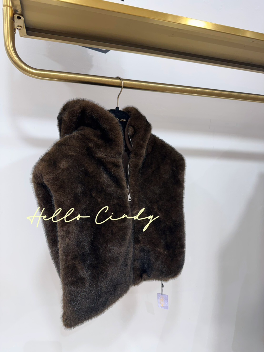 B01079 韓國設計同款～超可愛的仿浣熊毛連帽拼接背心