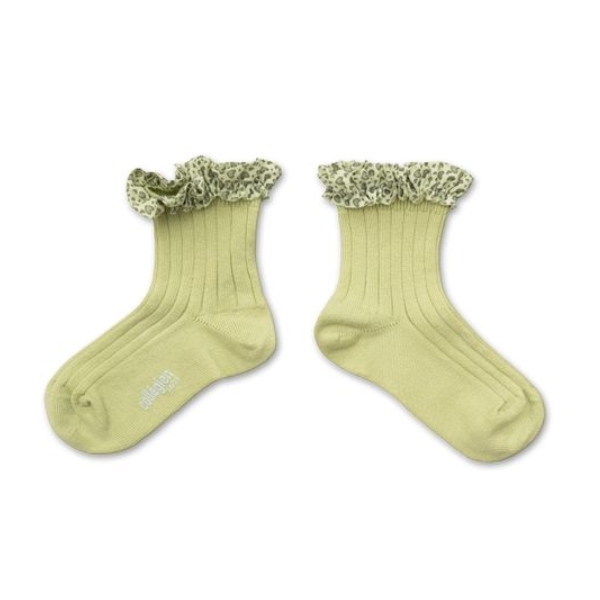 (預購) COLLEGIEN 豹紋愛心荷葉邊羅紋短襪 Léa - 251 Verveine 淺綠