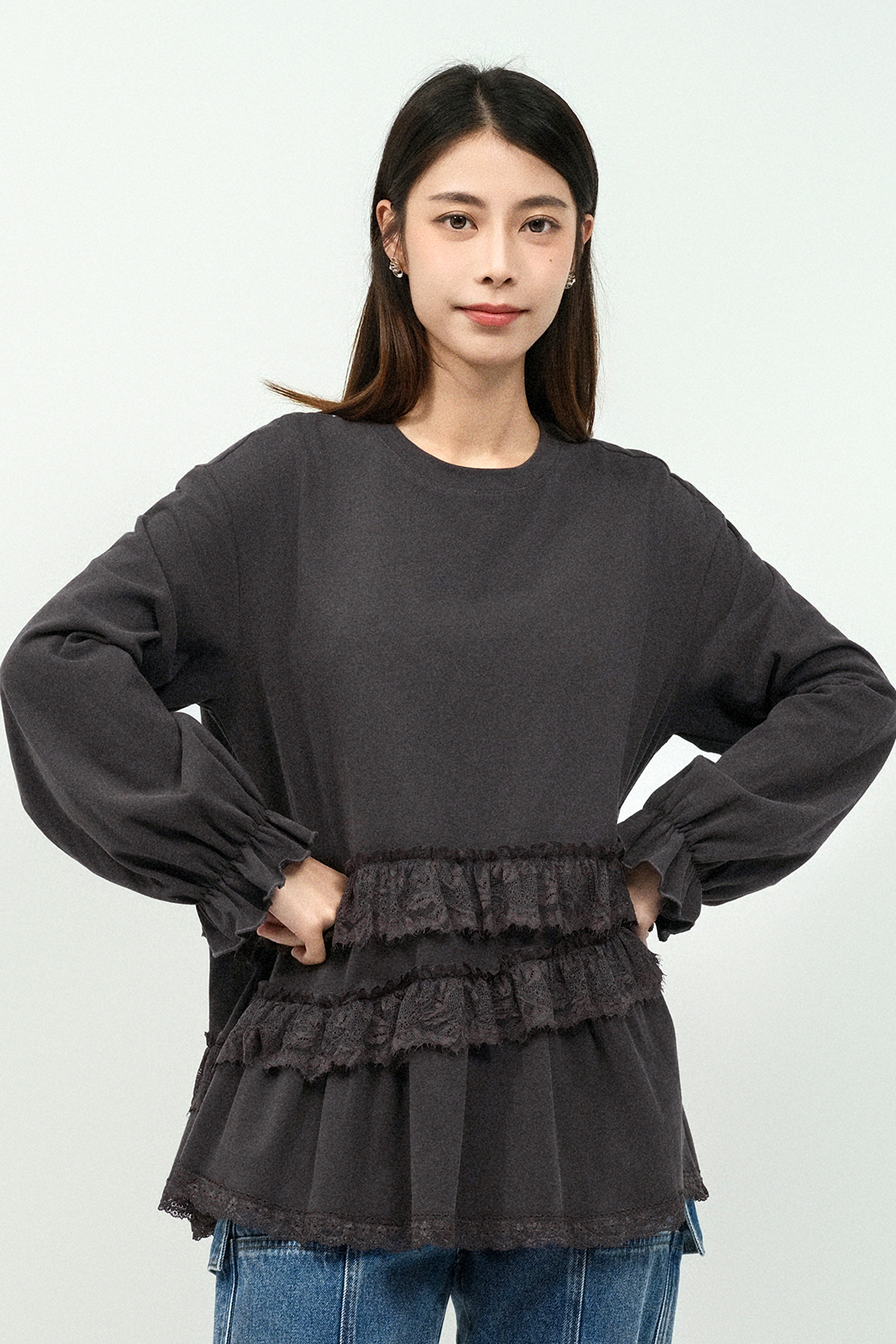 荷葉蕾絲邊長上衣 (預購產品）