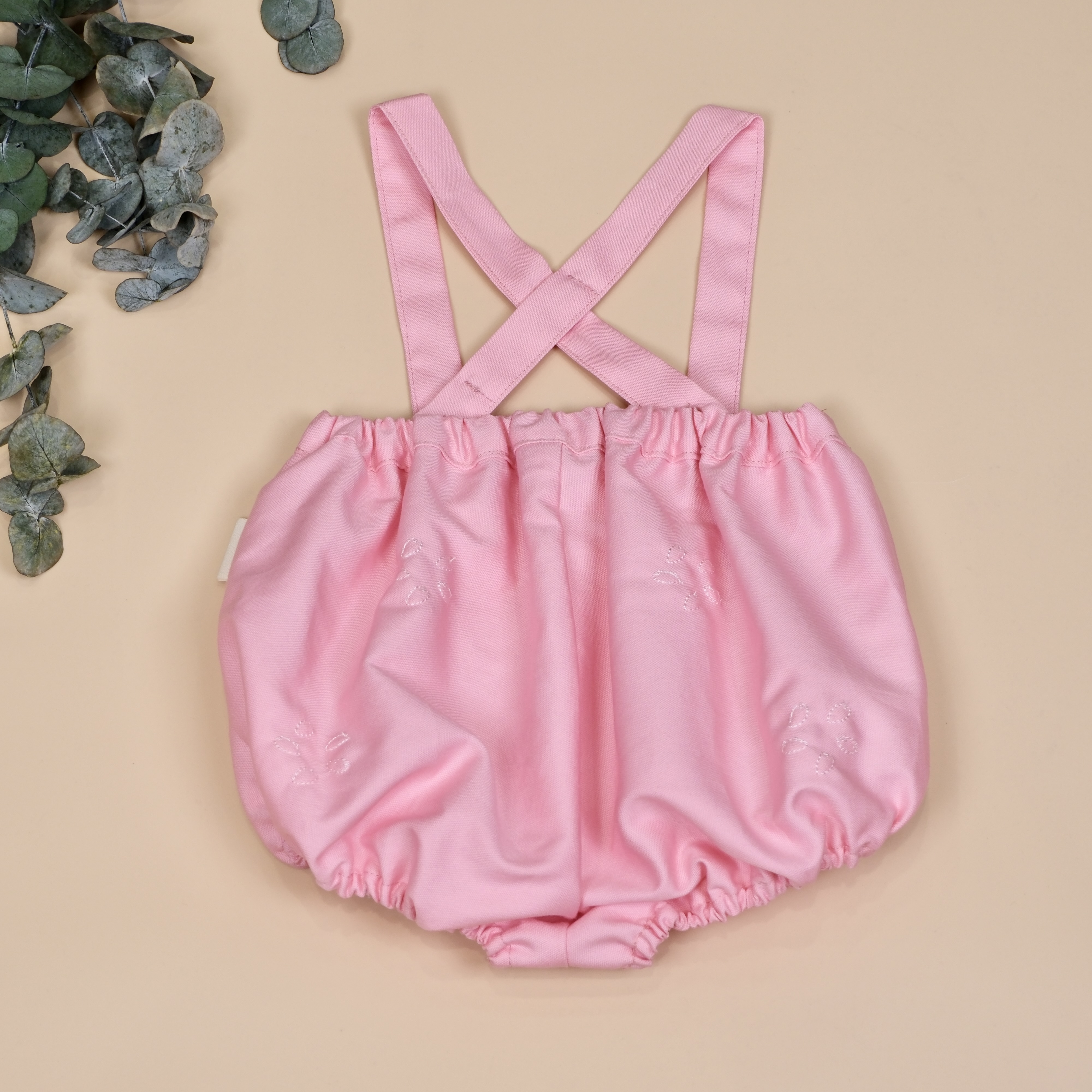 刺繡櫻花花瓣 ◈ 手作吊帶包屁衣 ◈ 櫻花粉