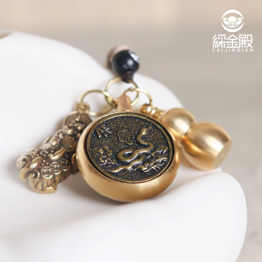 生肖蛇-夜光琉璃十二生肖本命佛黃銅吊飾｜普賢菩薩｜掛件｜護身｜生肖｜轉運【綵金殿】