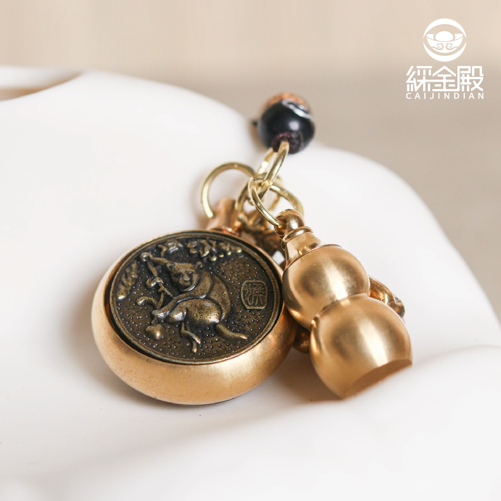 生肖猴-夜光琉璃十二生肖本命佛黃銅吊飾｜大日如來｜掛件｜護身｜生肖｜轉運【綵金殿】