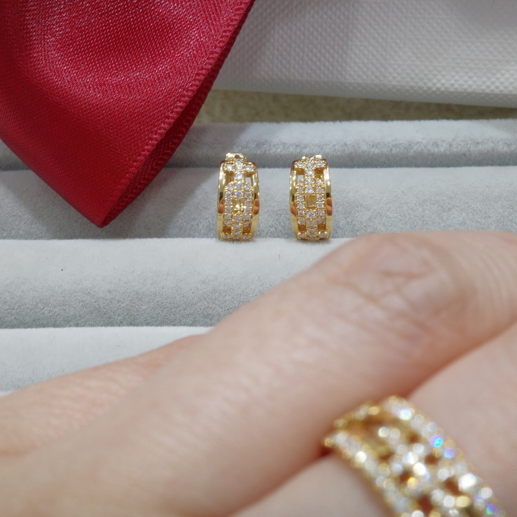 天然鑽石圈耳環