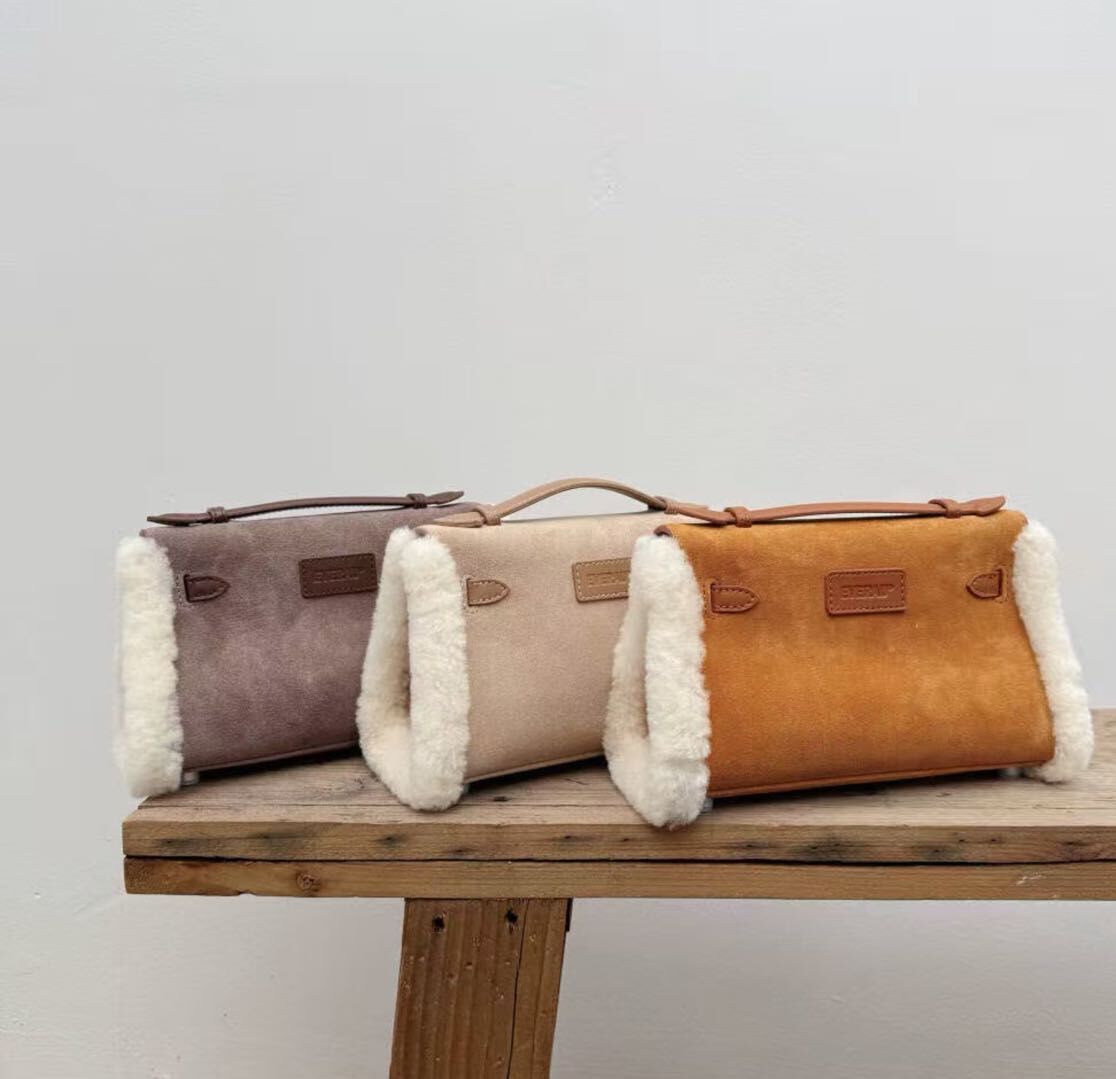 [2026 新款] UGG Mini Kelly Bag