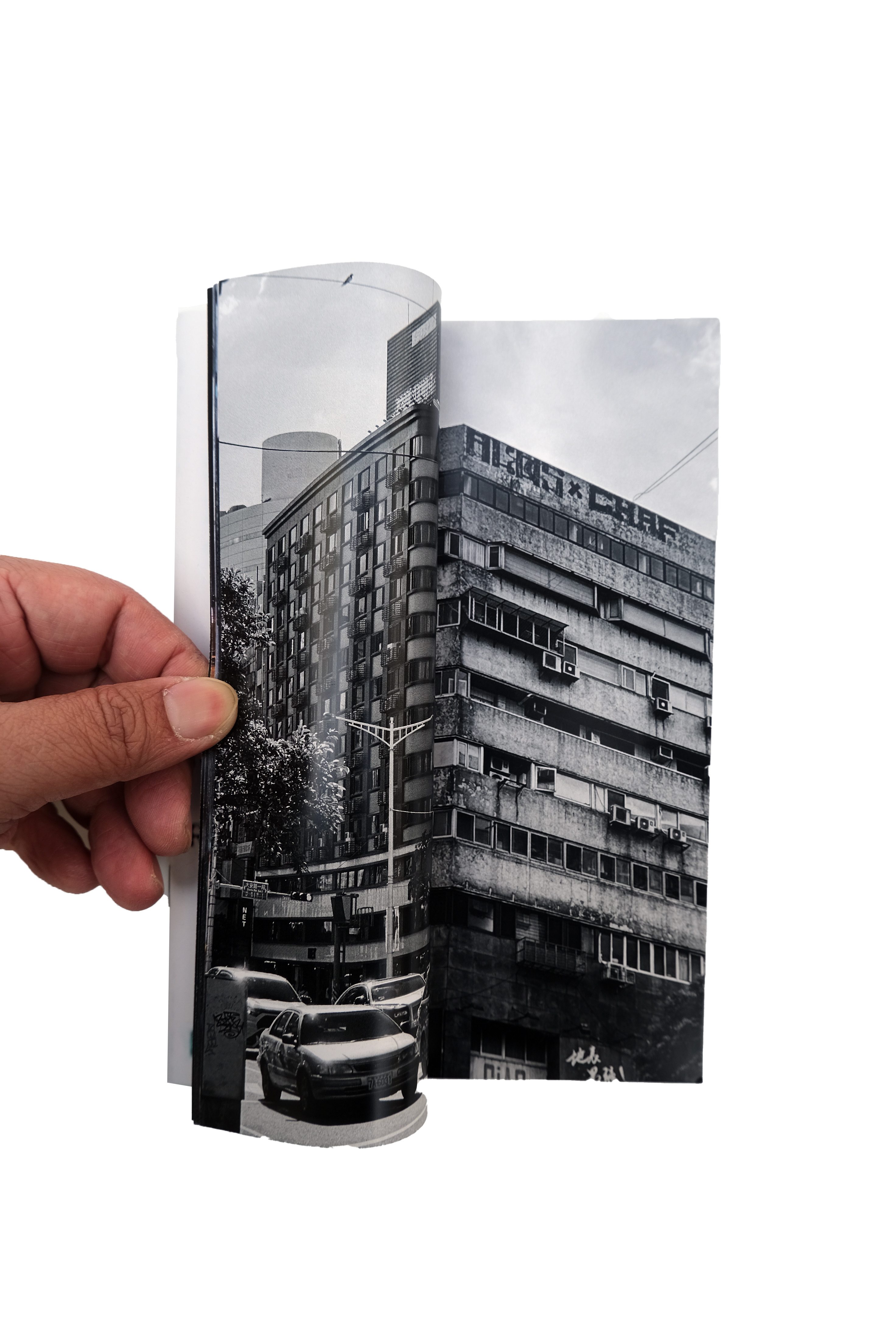 BR197 by Aleqs (小誌/麥克筆/紀錄片組合)