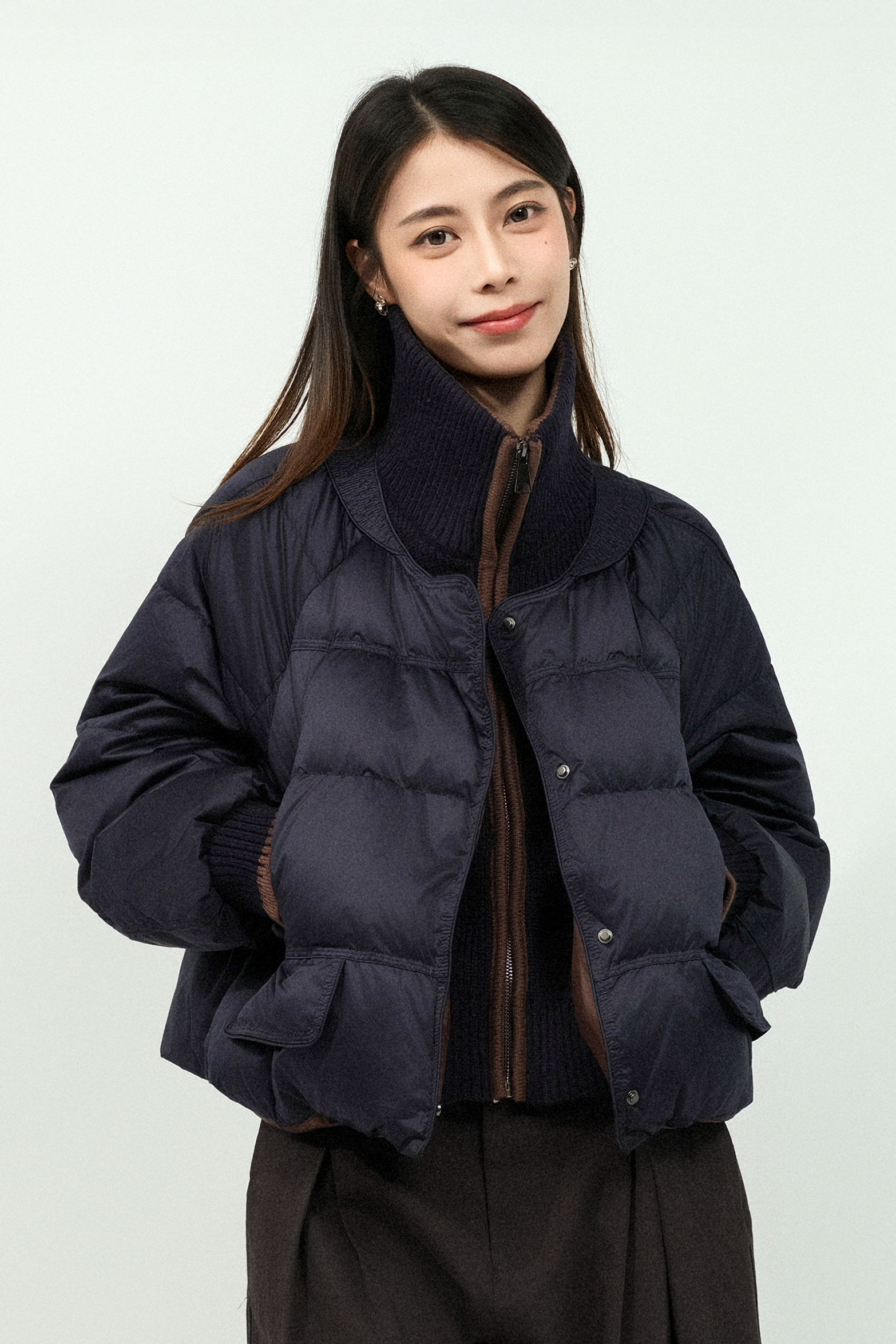 假雙層撞色針織邊羽絨外套（預購產品）