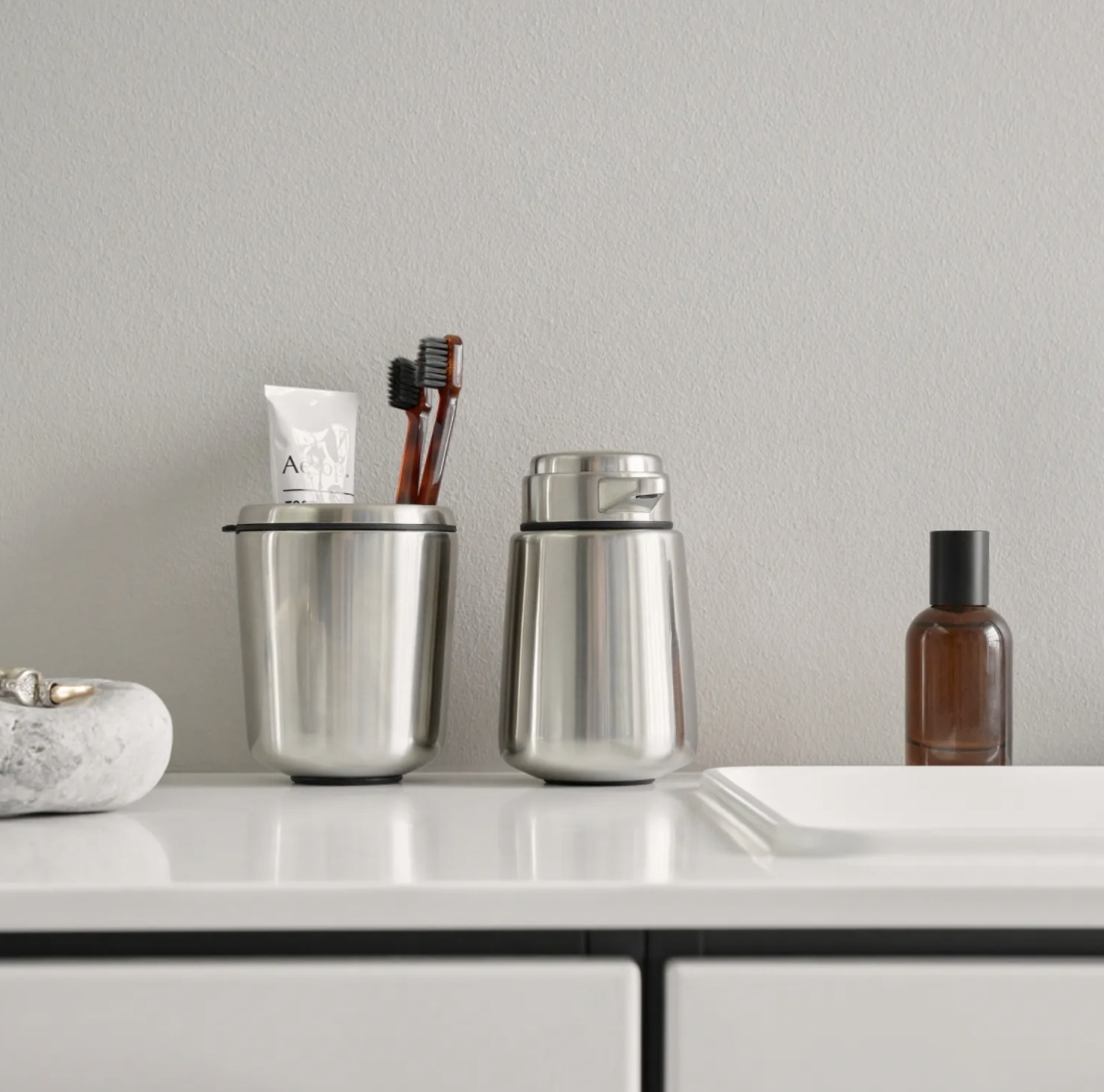 VIPP Bathroom 7 Toothbrush Holder (Stainless Steel)