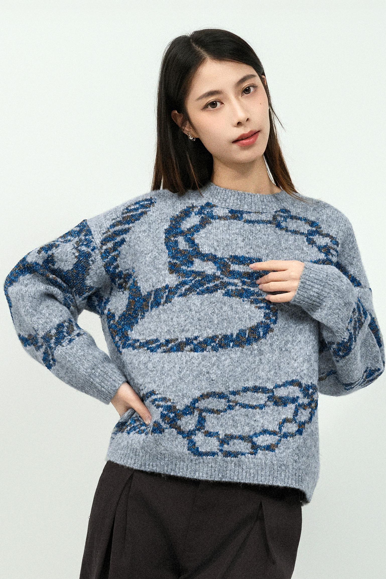 圈圈鎖鏈織花冷衫 (現貨款式）