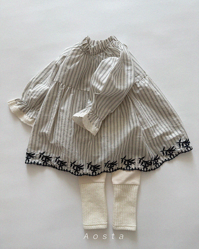 正韓春aosta 兩色法式鄉村洋裝