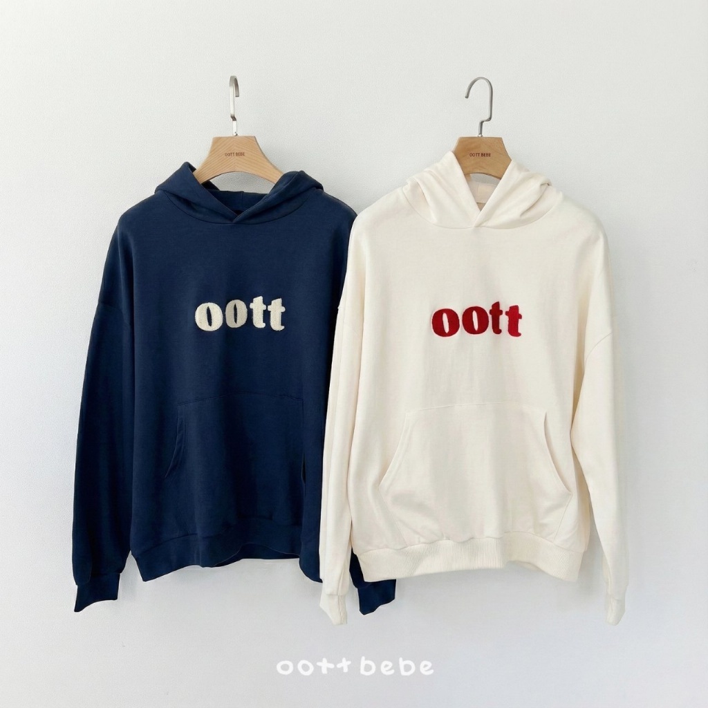 韓國🇰🇷OOTTBEBE 貼布連帽親子上衣(Freesize)