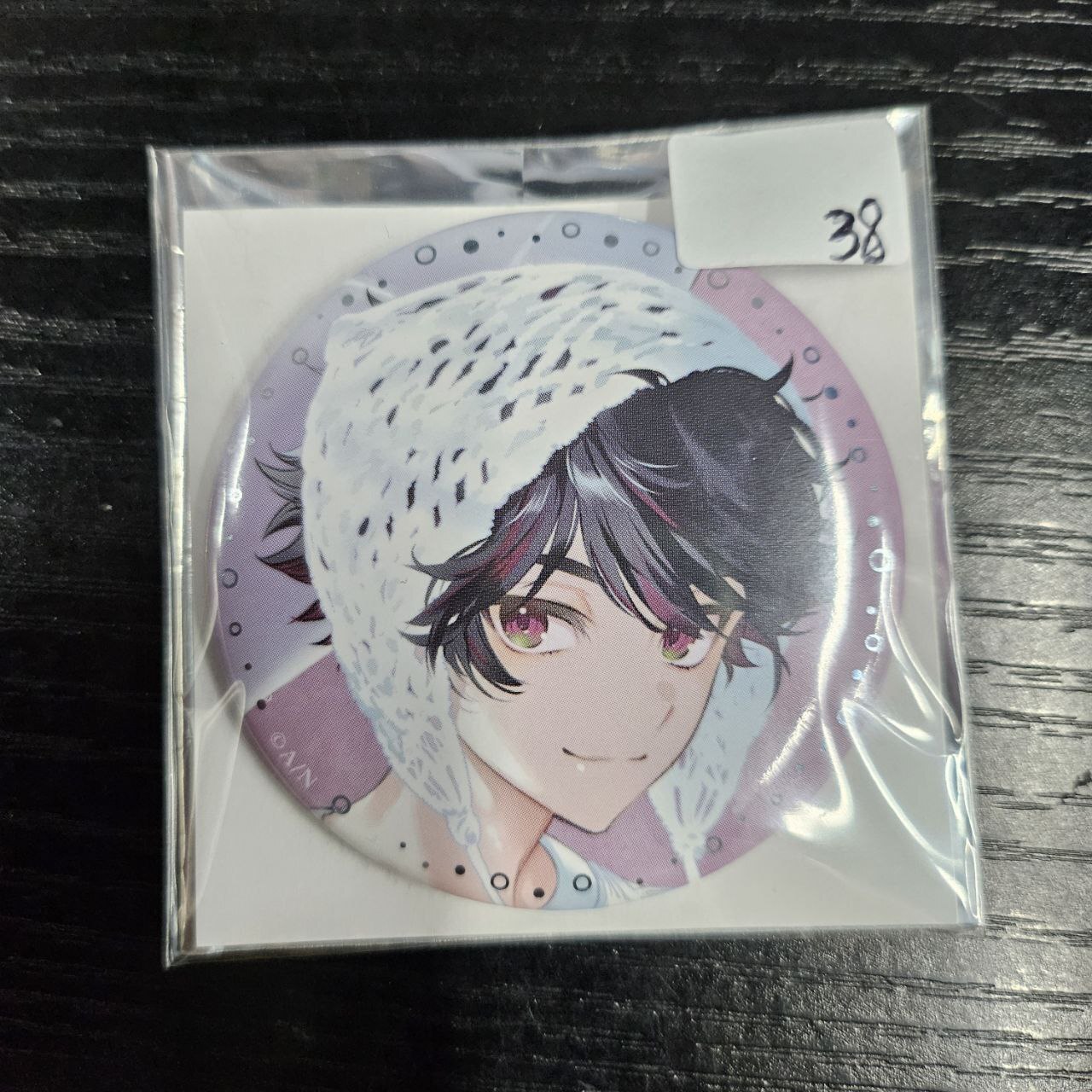 彩虹社 酒寄 襟章 #354