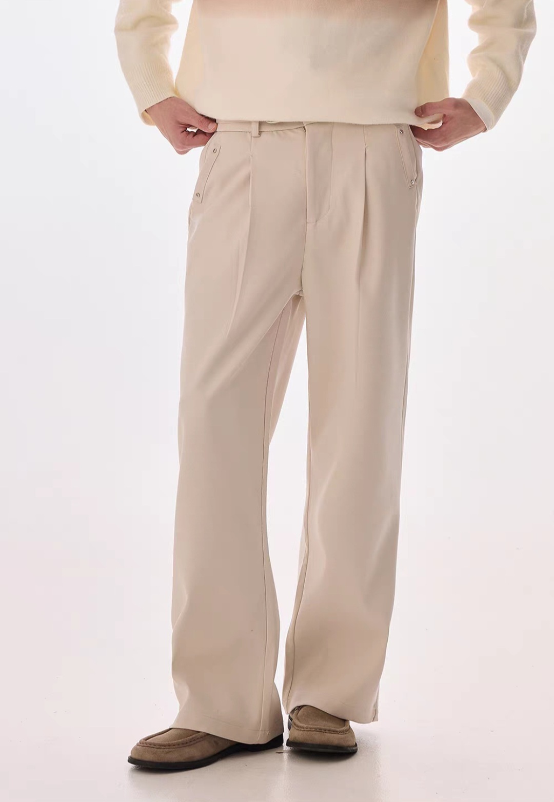 134. Pleated Trousers