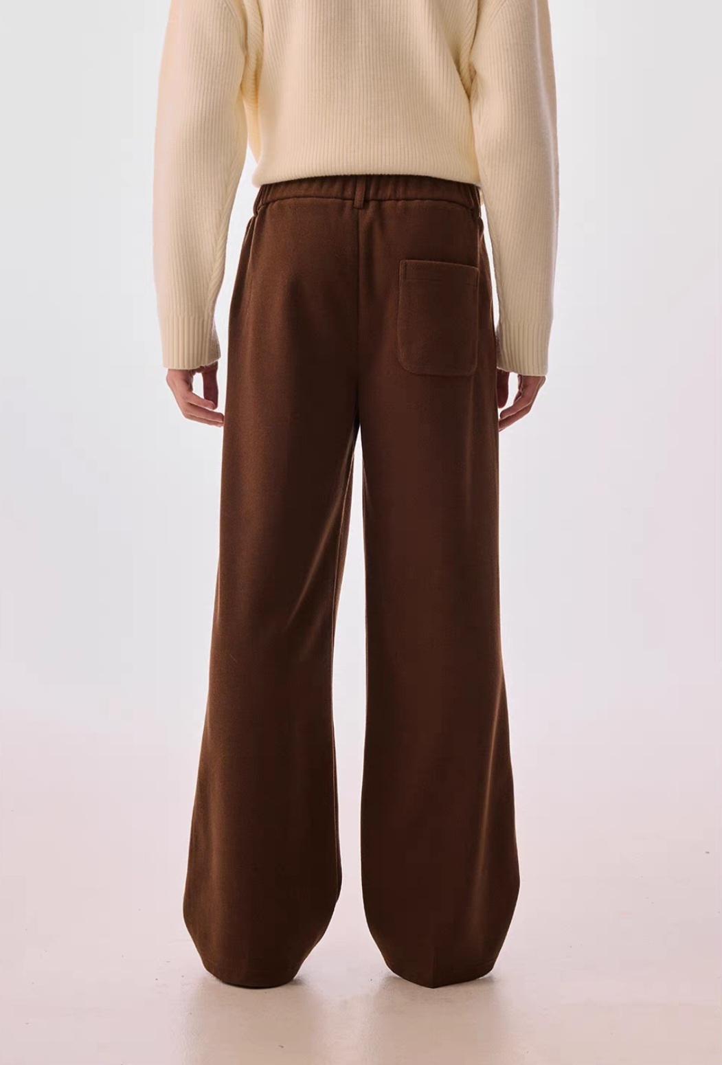 135. High-Waisted Wide-Leg Trousers