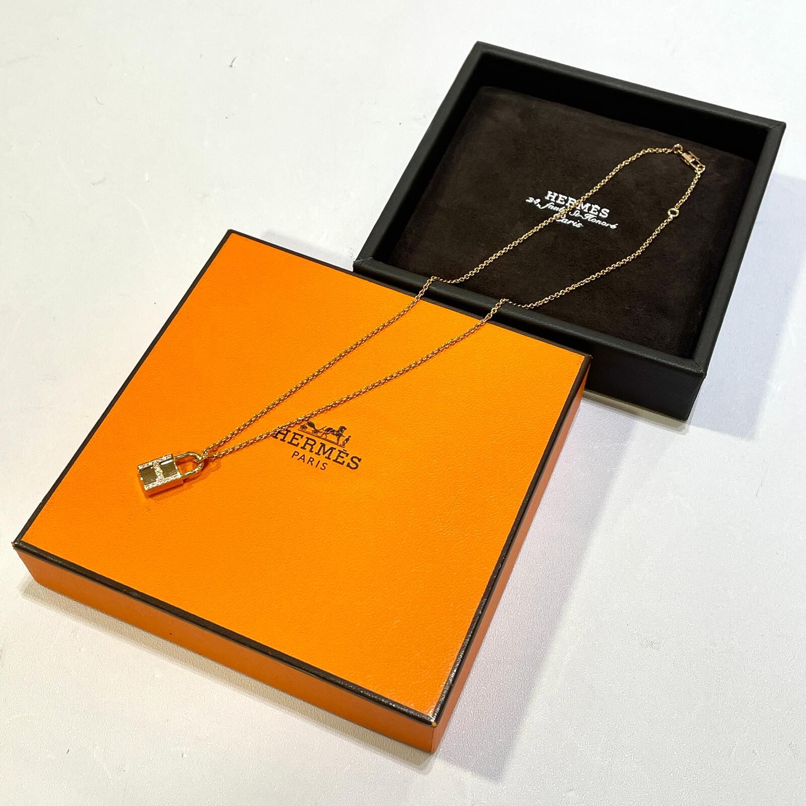 全新HERMES 頸鏈,KELLY CADENAS,18K,玫瑰金,0.09CT, 鑽石鑲嵌,H字,H121332B 00, PENDANT,#BRAND NEW#香榭站正品