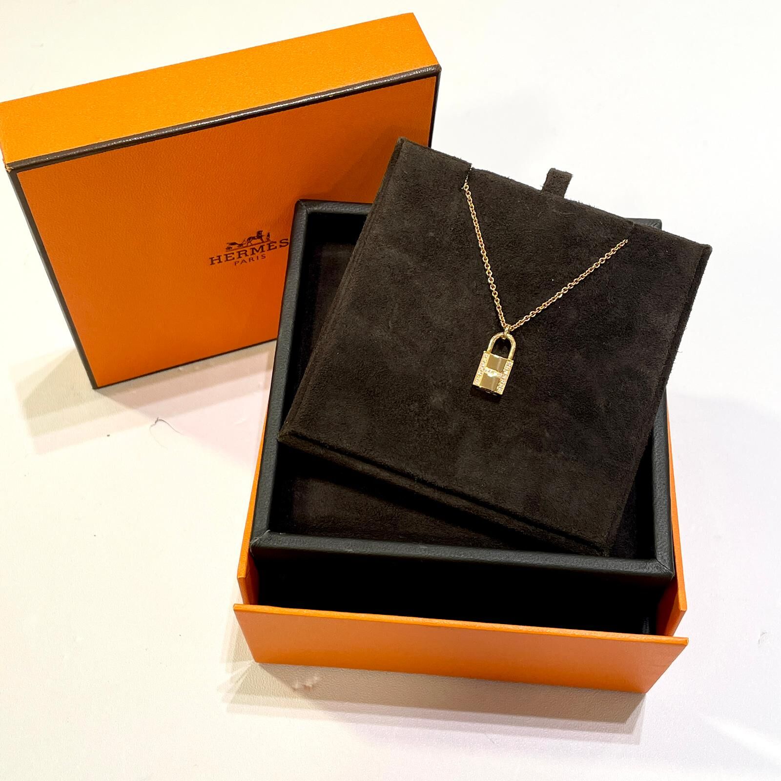 全新HERMES 頸鏈,KELLY CADENAS,18K,玫瑰金,0.09CT, 鑽石鑲嵌,H字,H121332B 00, PENDANT,#BRAND NEW#香榭站正品