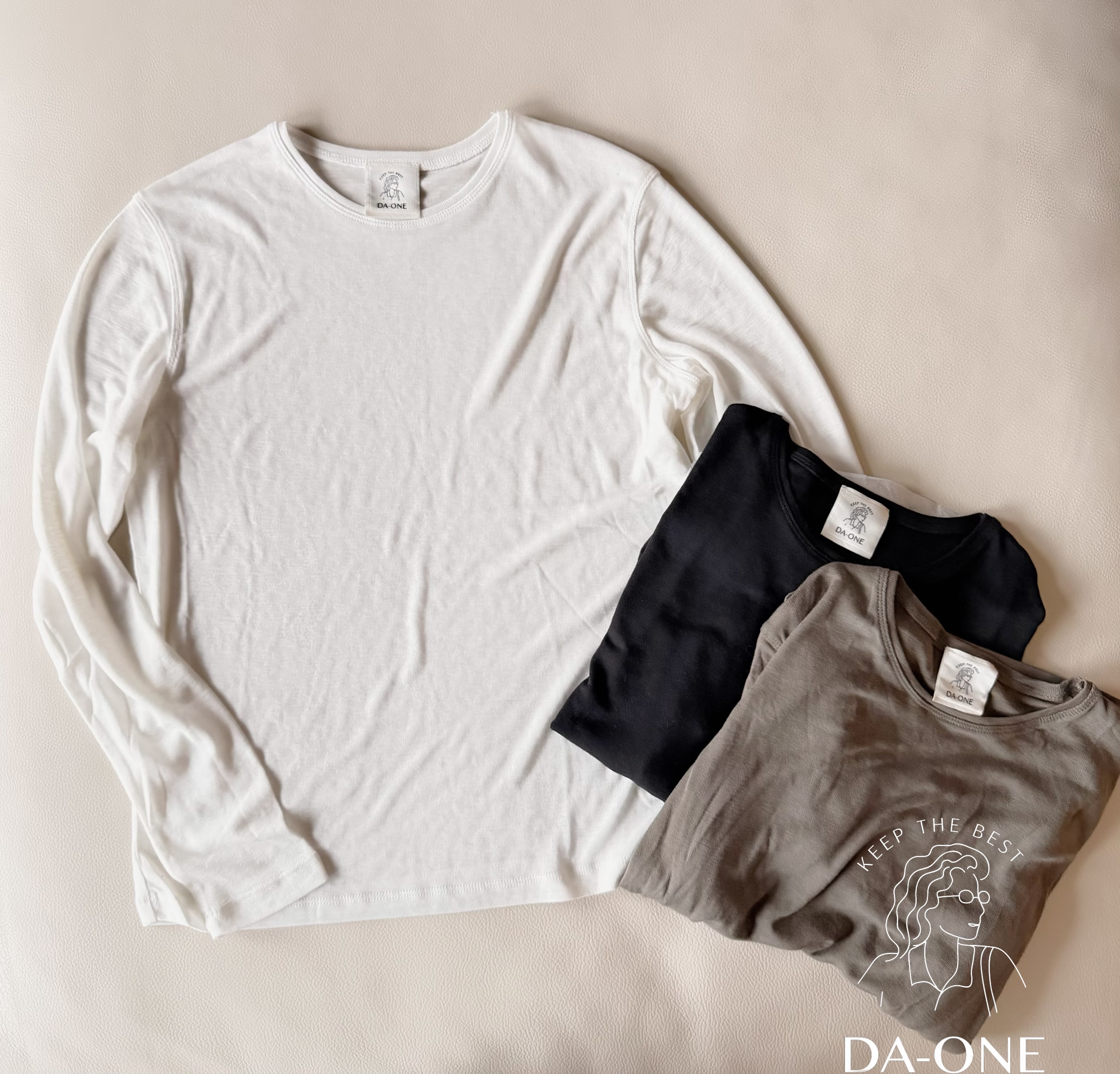 DA-ONE天絲羊毛薄款內搭上衣 F size