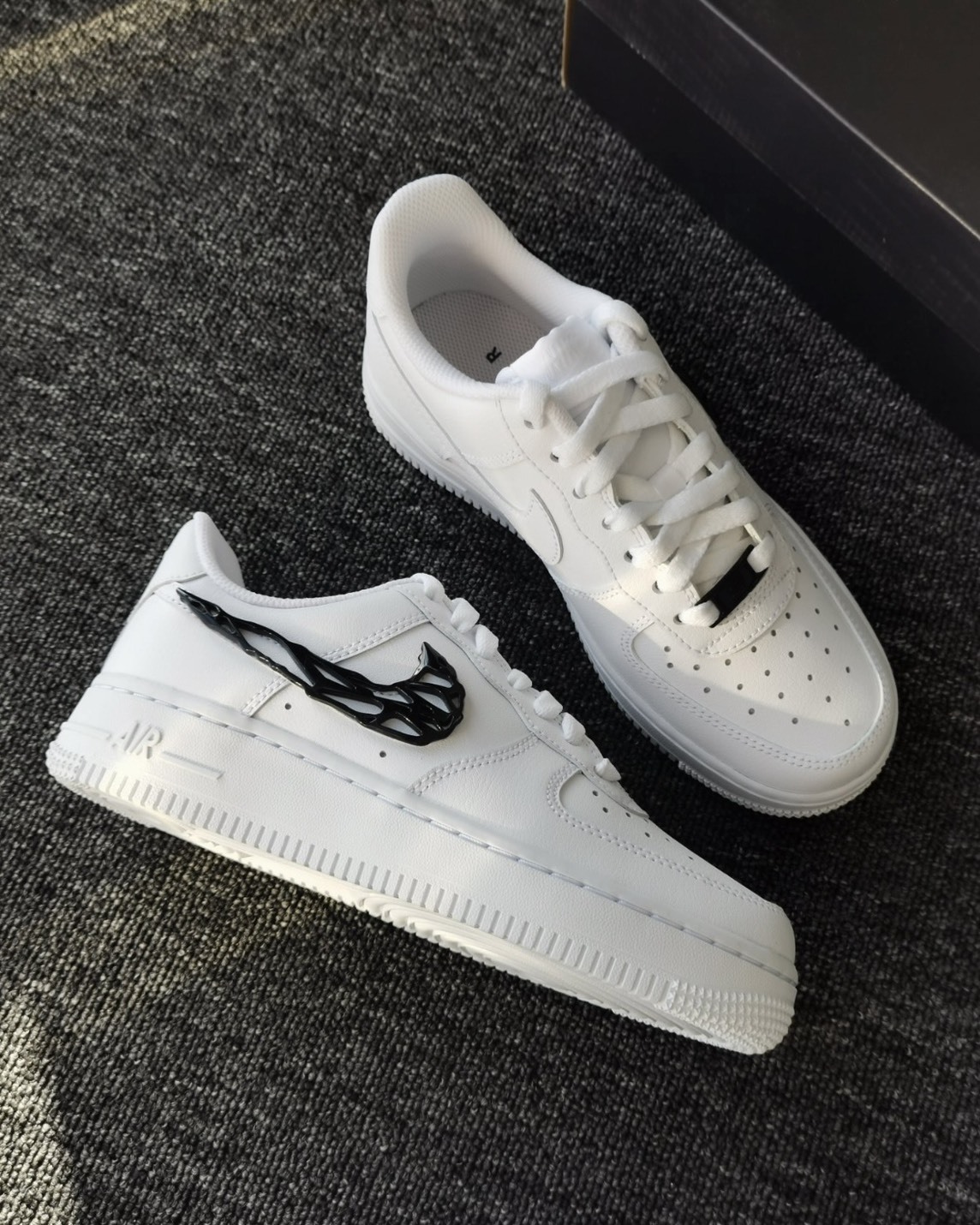 <男尺補貨>Nike Air Force 1 '07 LX W 女款 液態 金屬 毒液 黑