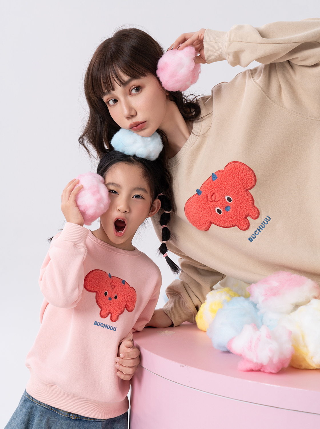 【期間限定】中性小怪物毛絨大學T